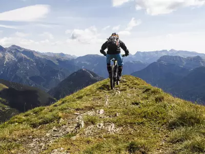 auberge-des-glieres-cyclisme